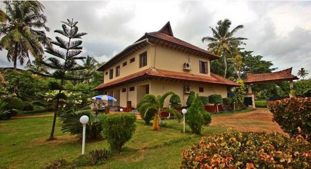 Casamaria Beach Resort Alappuzha Extérieur photo